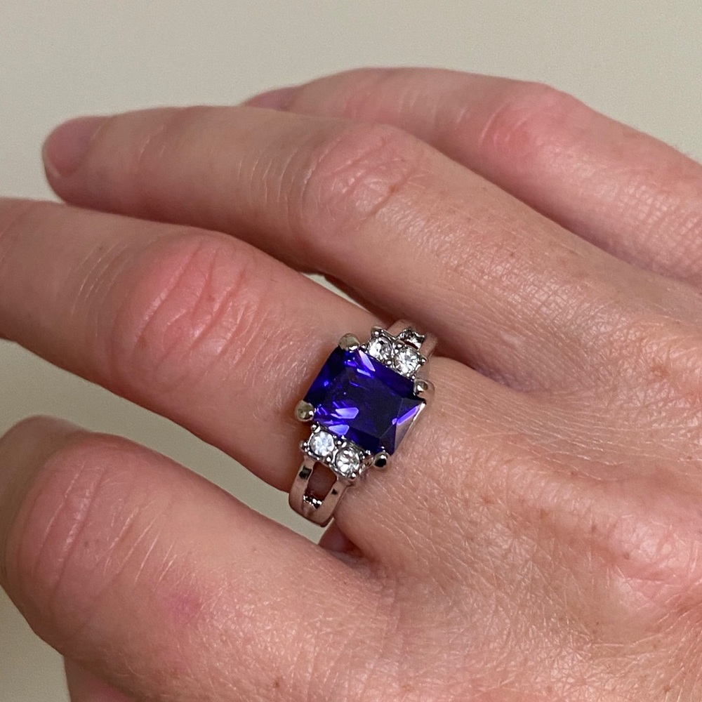Sterling Silver Amethyst Emerald Cut Fashion Ring - Picture 2 of 11